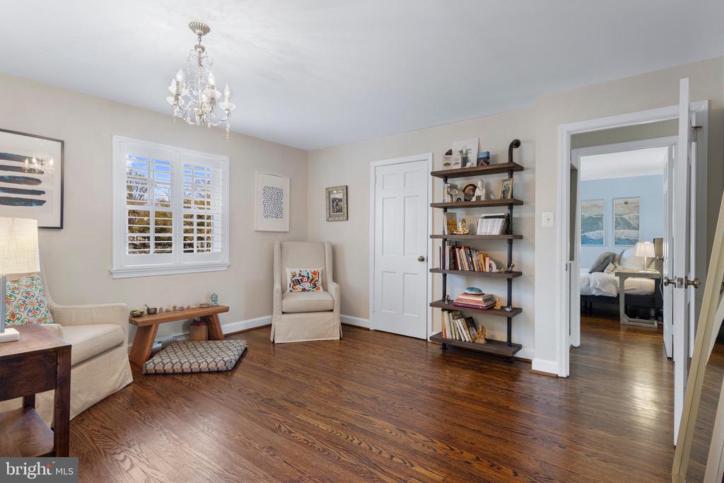 107 ASHWOOD ROAD