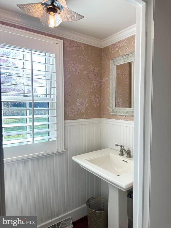 107 ASHWOOD ROAD