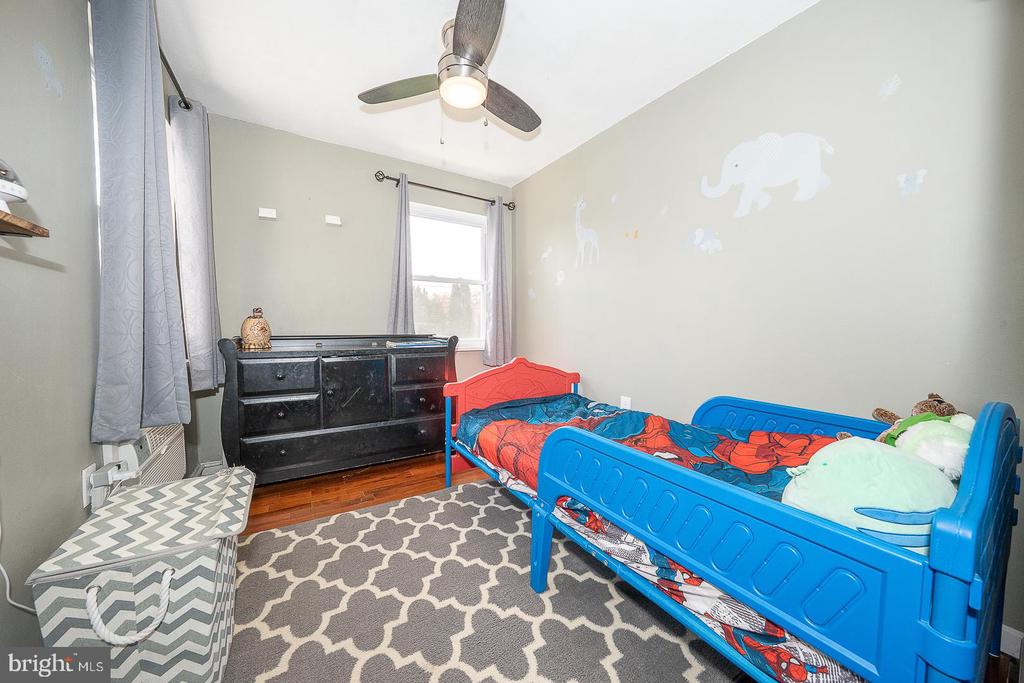 2208 MARY LANE
