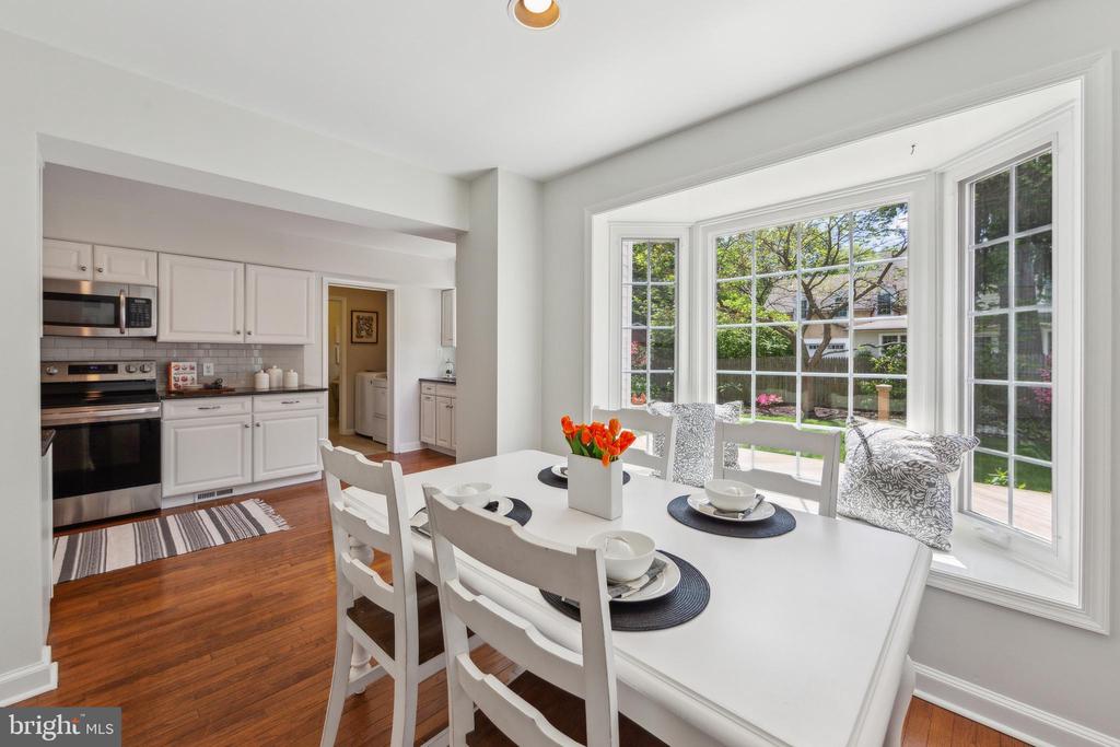 320 OVERHILL ROAD