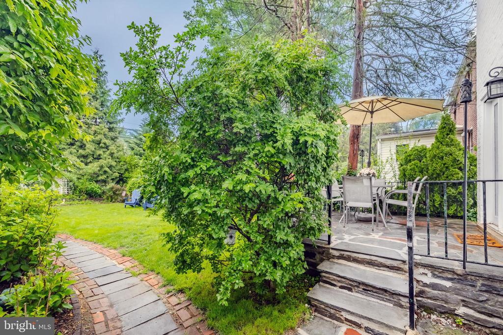 2710 PRESCOTT ROAD