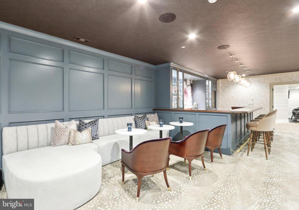 51 FARRIER LANE