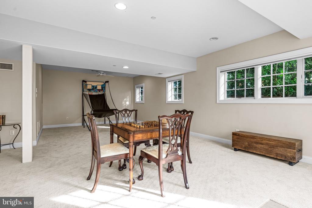 3537 SAWMILL ROAD