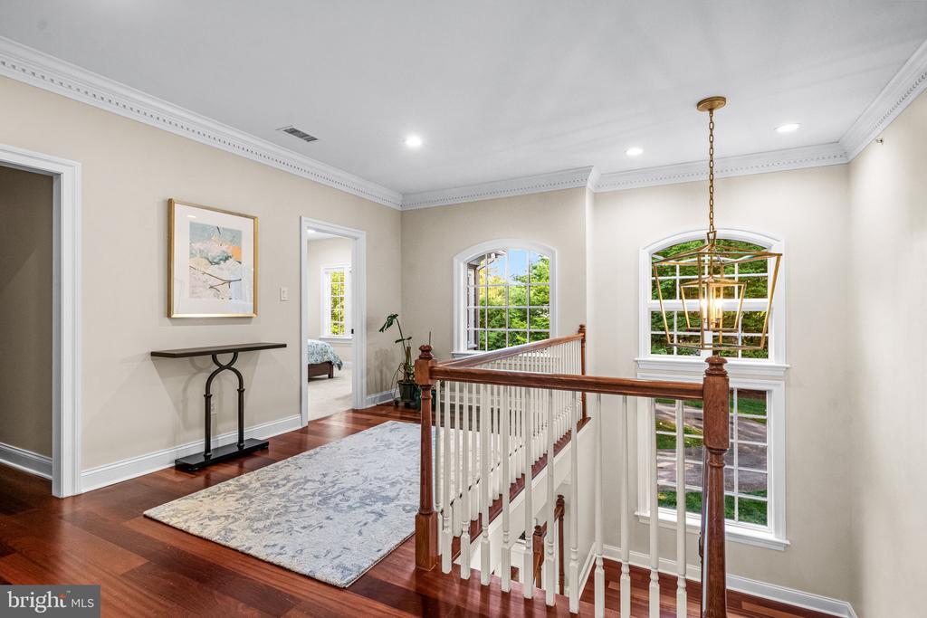 3537 SAWMILL ROAD