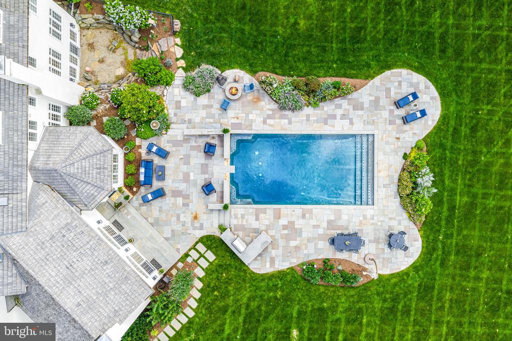 3537 SAWMILL ROAD