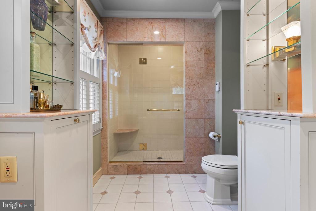 103 ASHWOOD ROAD