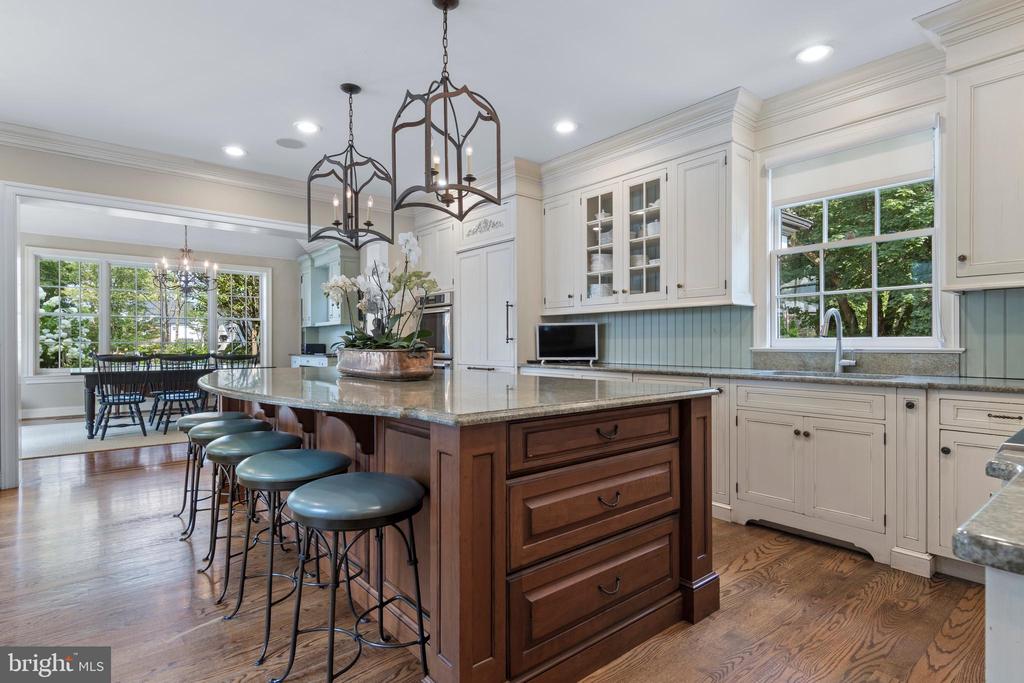103 ASHWOOD ROAD