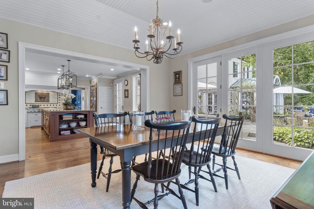 103 ASHWOOD ROAD