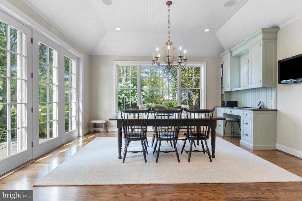 103 ASHWOOD ROAD
