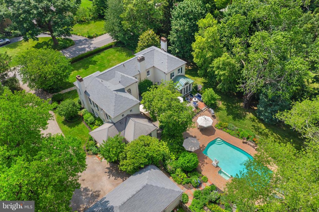 103 ASHWOOD ROAD
