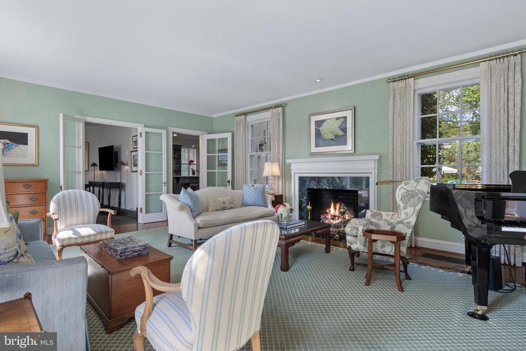 103 ASHWOOD ROAD