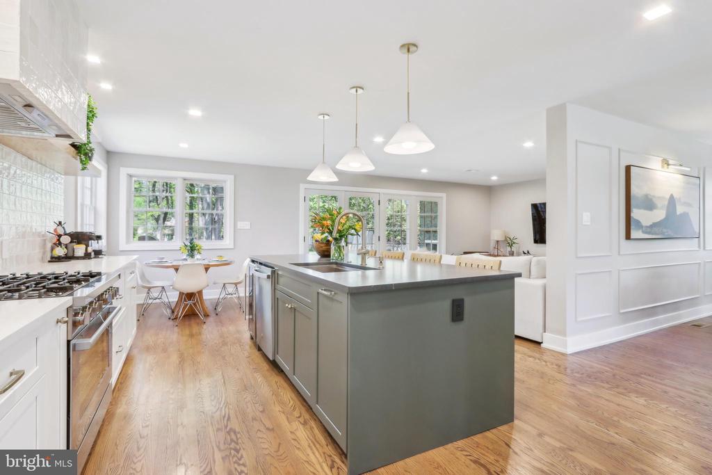 414 BARCLAY ROAD