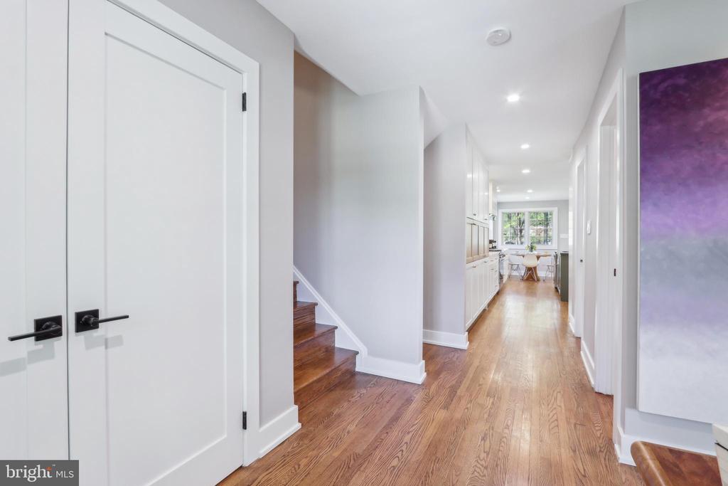 414 BARCLAY ROAD