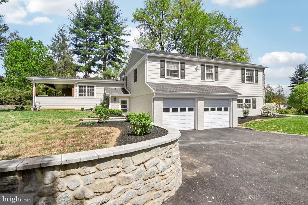414 BARCLAY ROAD