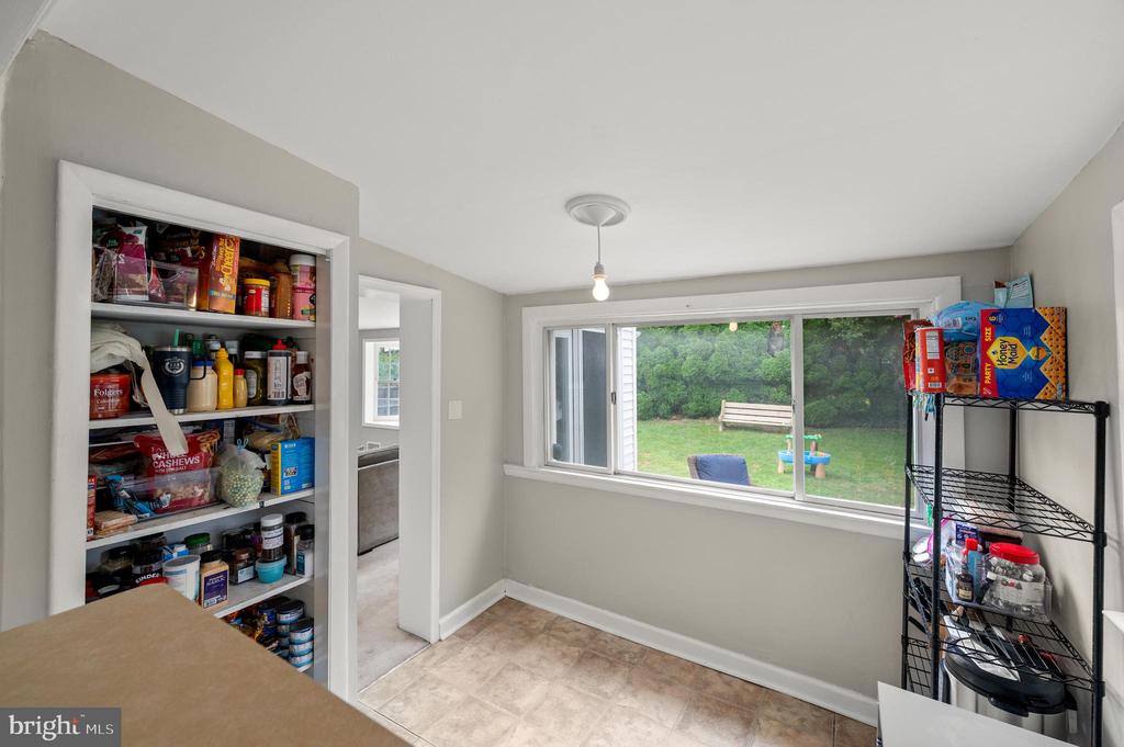 5216 RESERVATION ROAD
