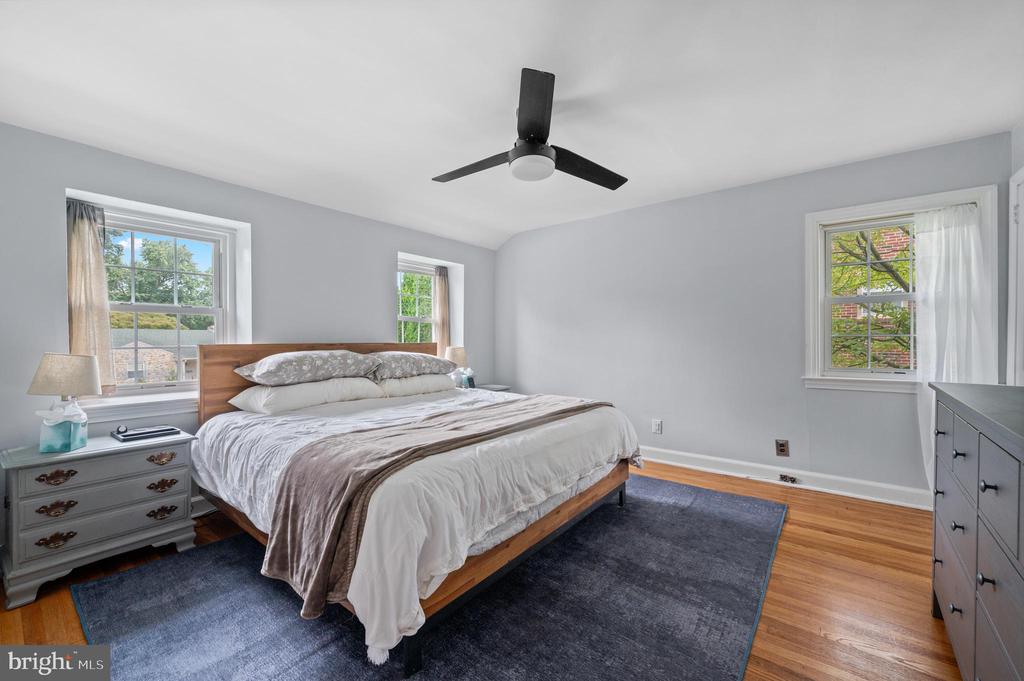 5216 RESERVATION ROAD