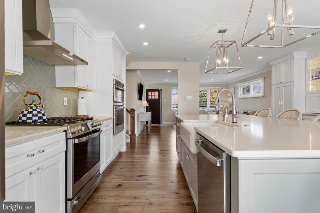 329 WILLIAMS ROAD