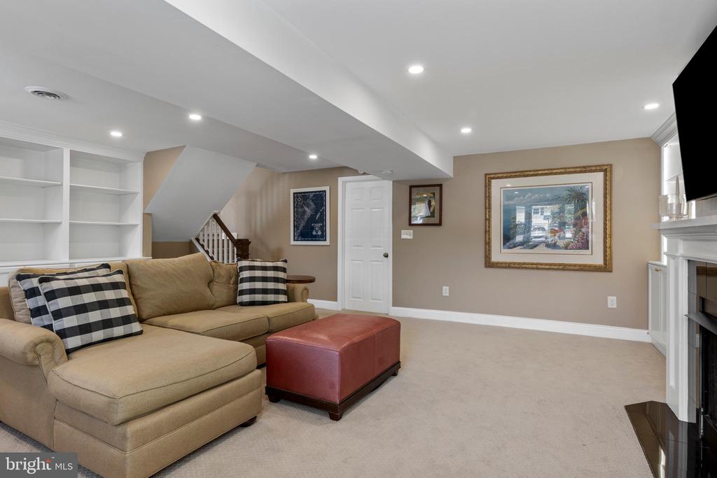 329 WILLIAMS ROAD