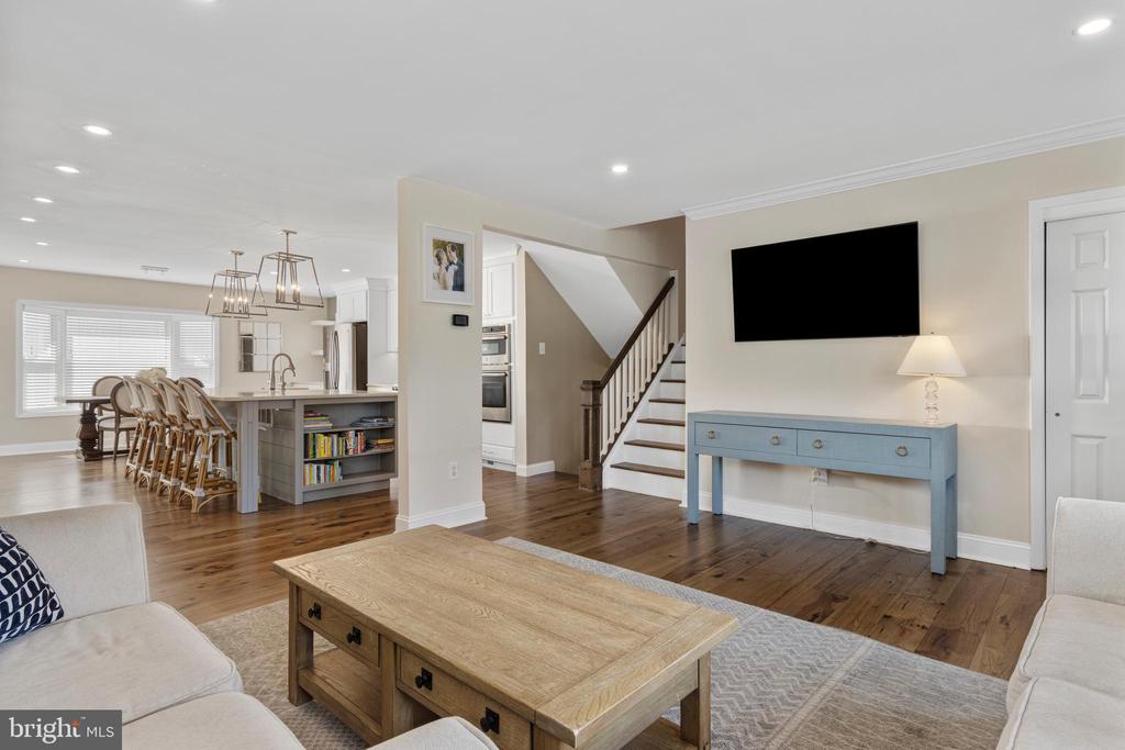 329 WILLIAMS ROAD