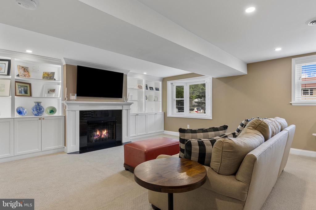 329 WILLIAMS ROAD