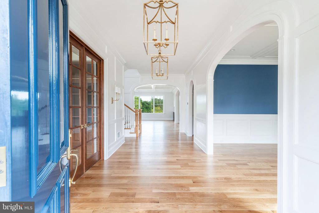 406 BARCLAY ROAD