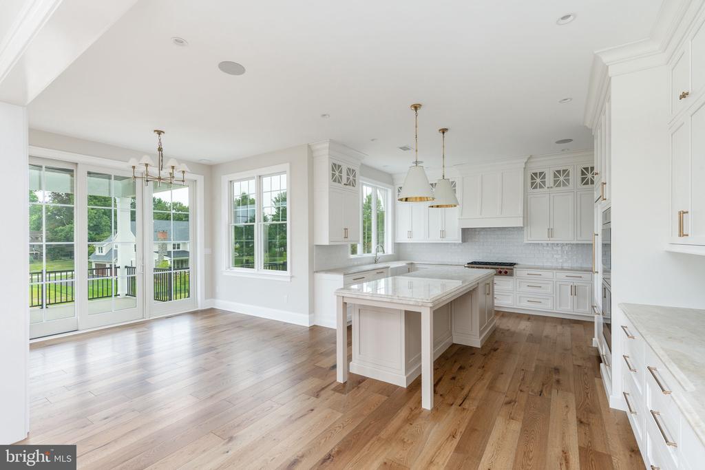 406 BARCLAY ROAD