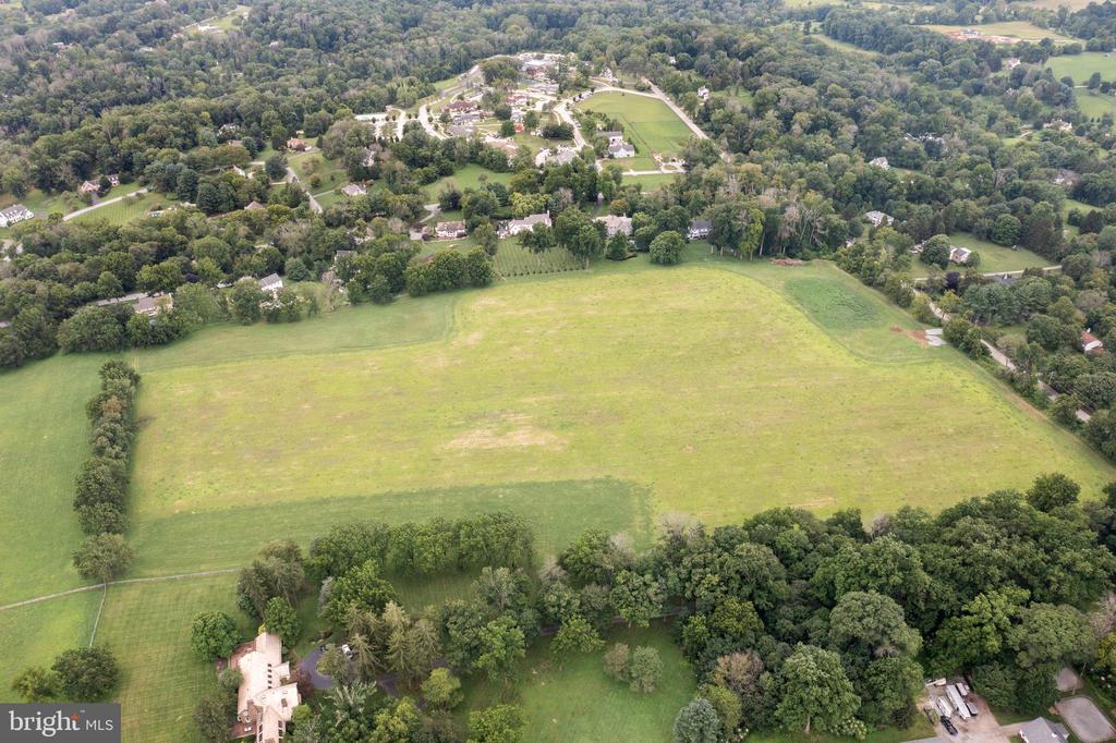 338 STONEY KNOLL LANE LOT 10