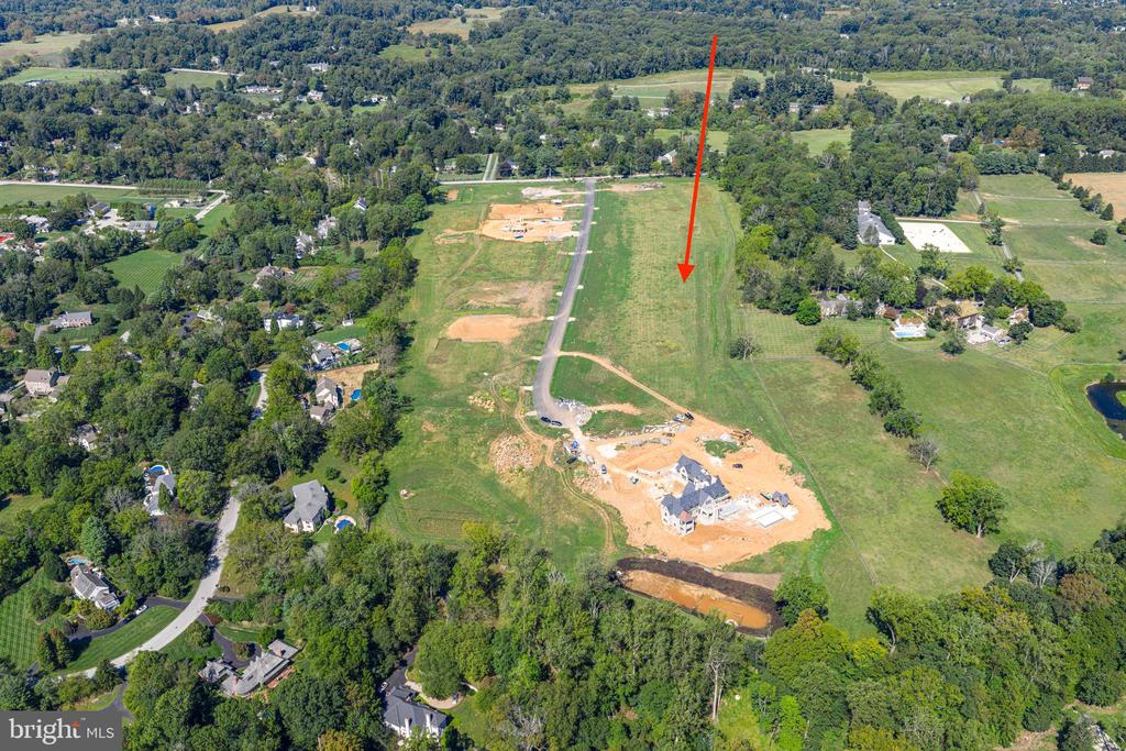 327 STONEY KNOLL LANE - LOT 5