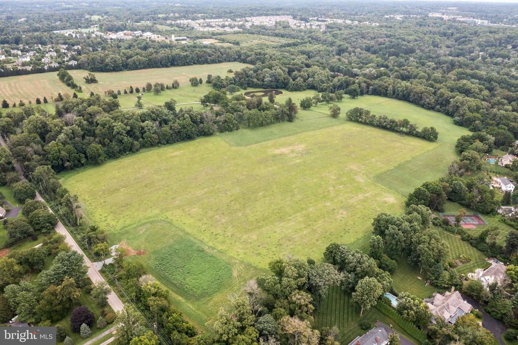 326 STONEY KNOLL LANE LOT 13
