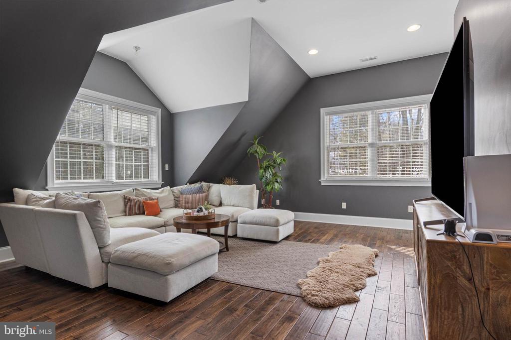 731 KING OF PRUSSIA ROAD