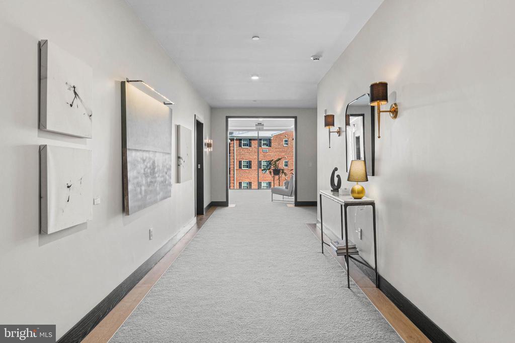 427 E LANCASTER AVENUE 1202