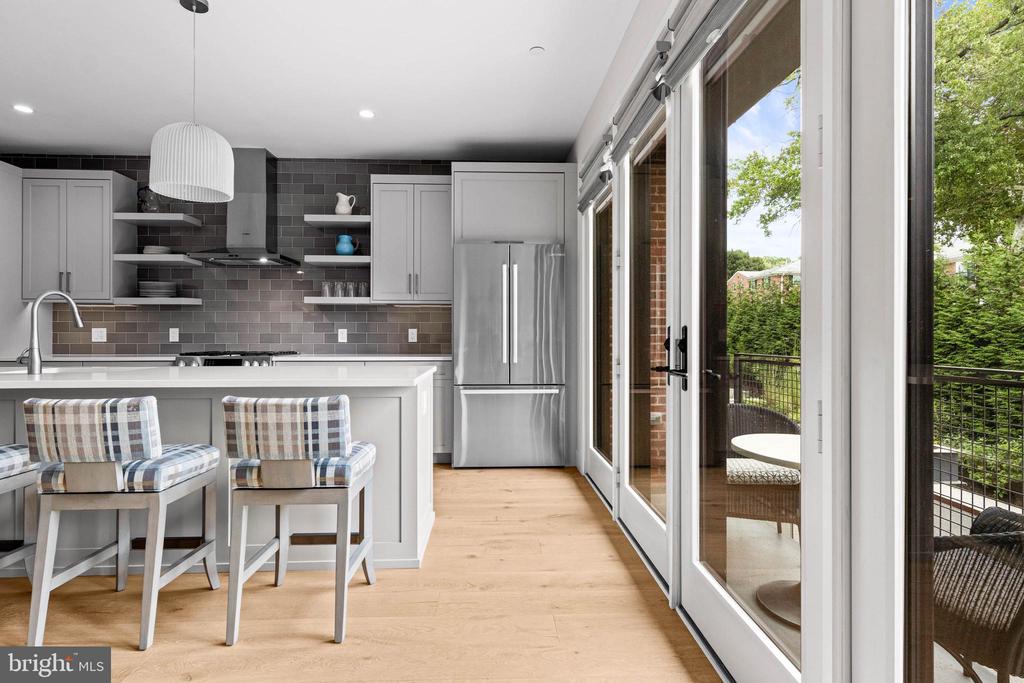 427 E LANCASTER AVENUE Unit: 1101