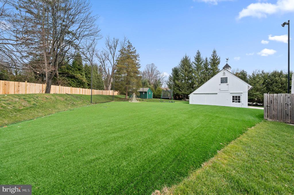 658 BROOKE ROAD