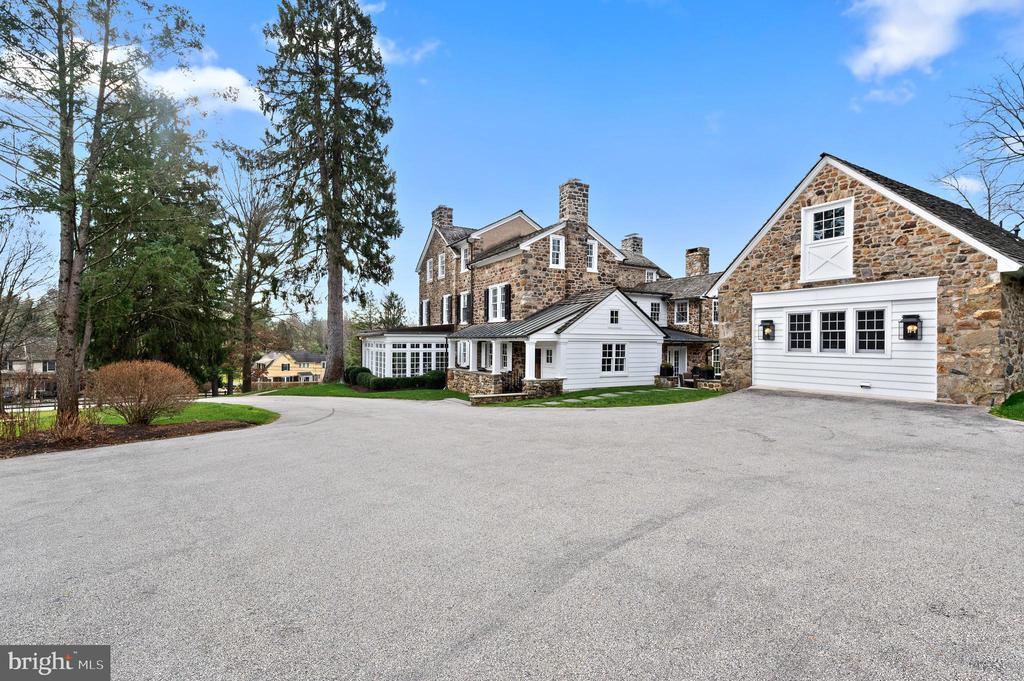 658 BROOKE ROAD