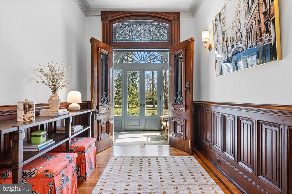 228 S RADNOR CHESTER ROAD