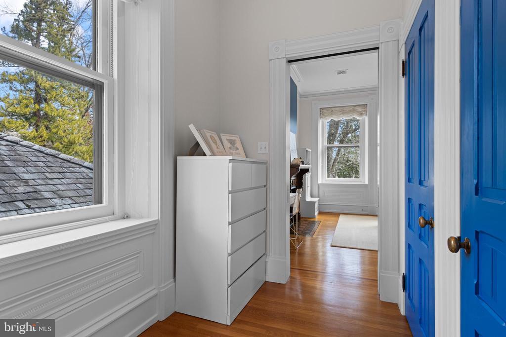 228 S RADNOR CHESTER ROAD
