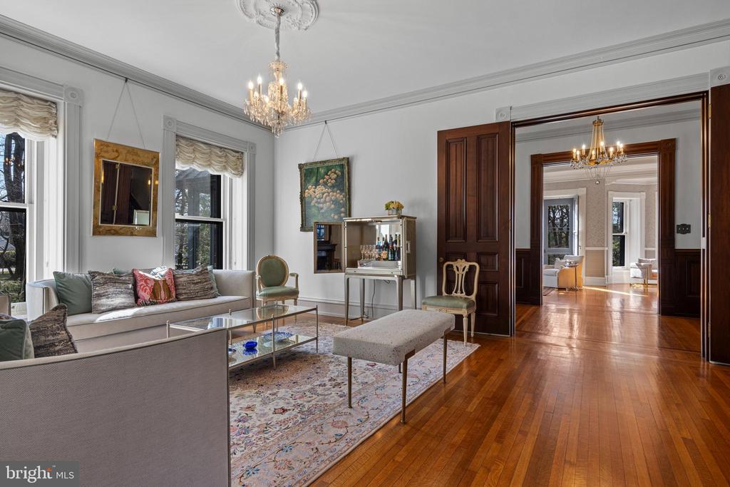 228 S RADNOR CHESTER ROAD