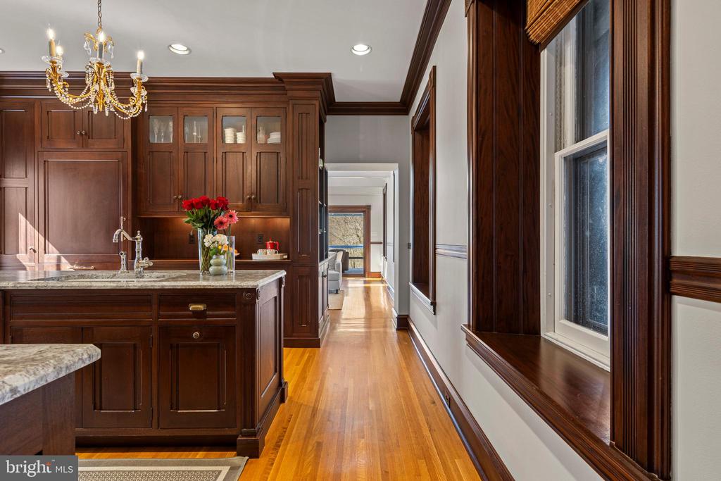 228 S RADNOR CHESTER ROAD