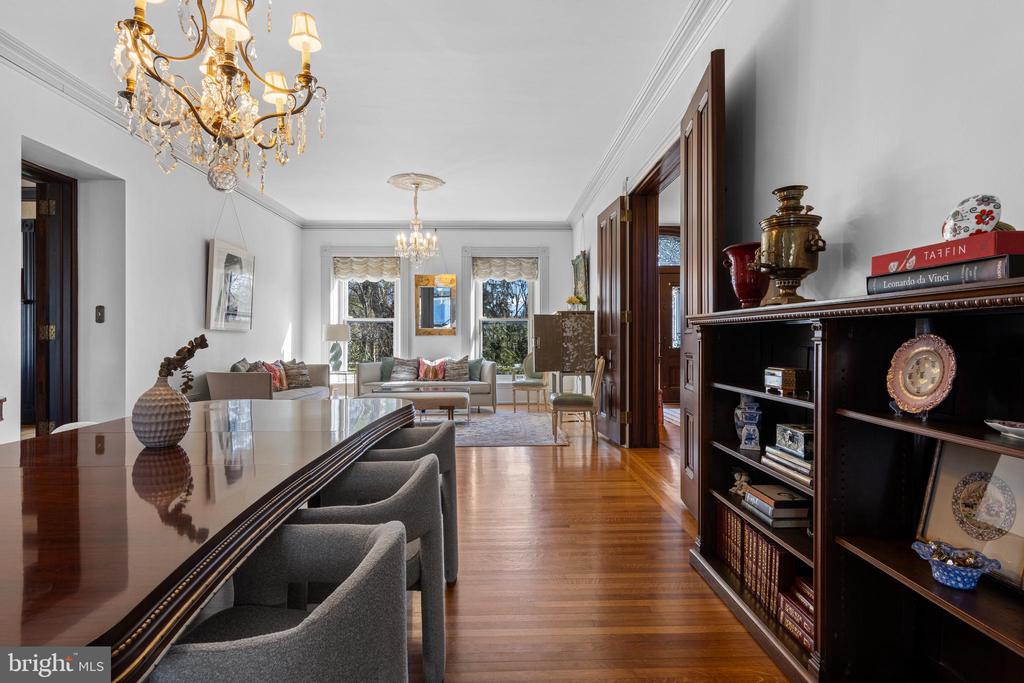 228 S RADNOR CHESTER ROAD