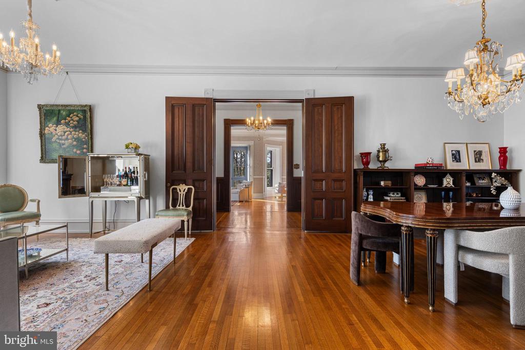 228 S RADNOR CHESTER ROAD