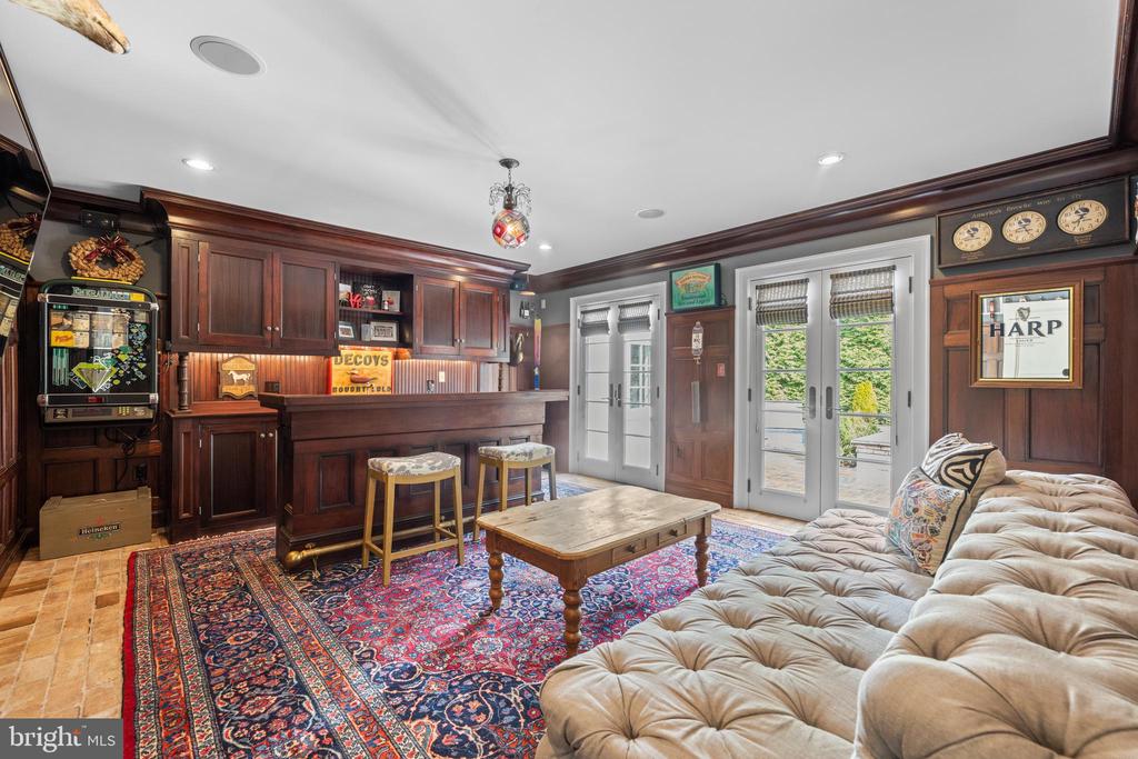 848 PARKES RUN LANE