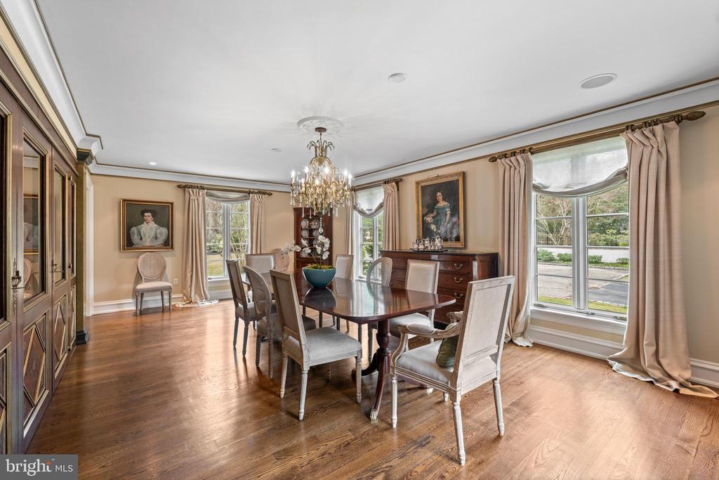 848 PARKES RUN LANE