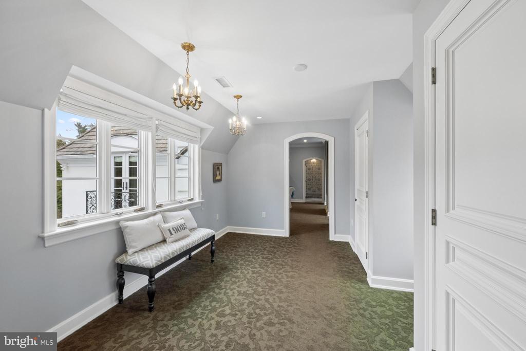 848 PARKES RUN LANE