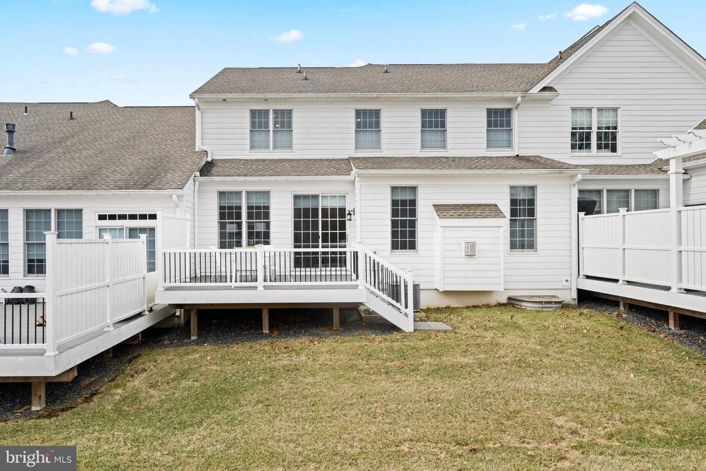 3860 MEADOW VIEW FARM ROAD