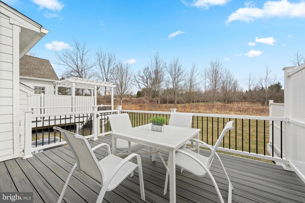 3860 MEADOW VIEW FARM ROAD