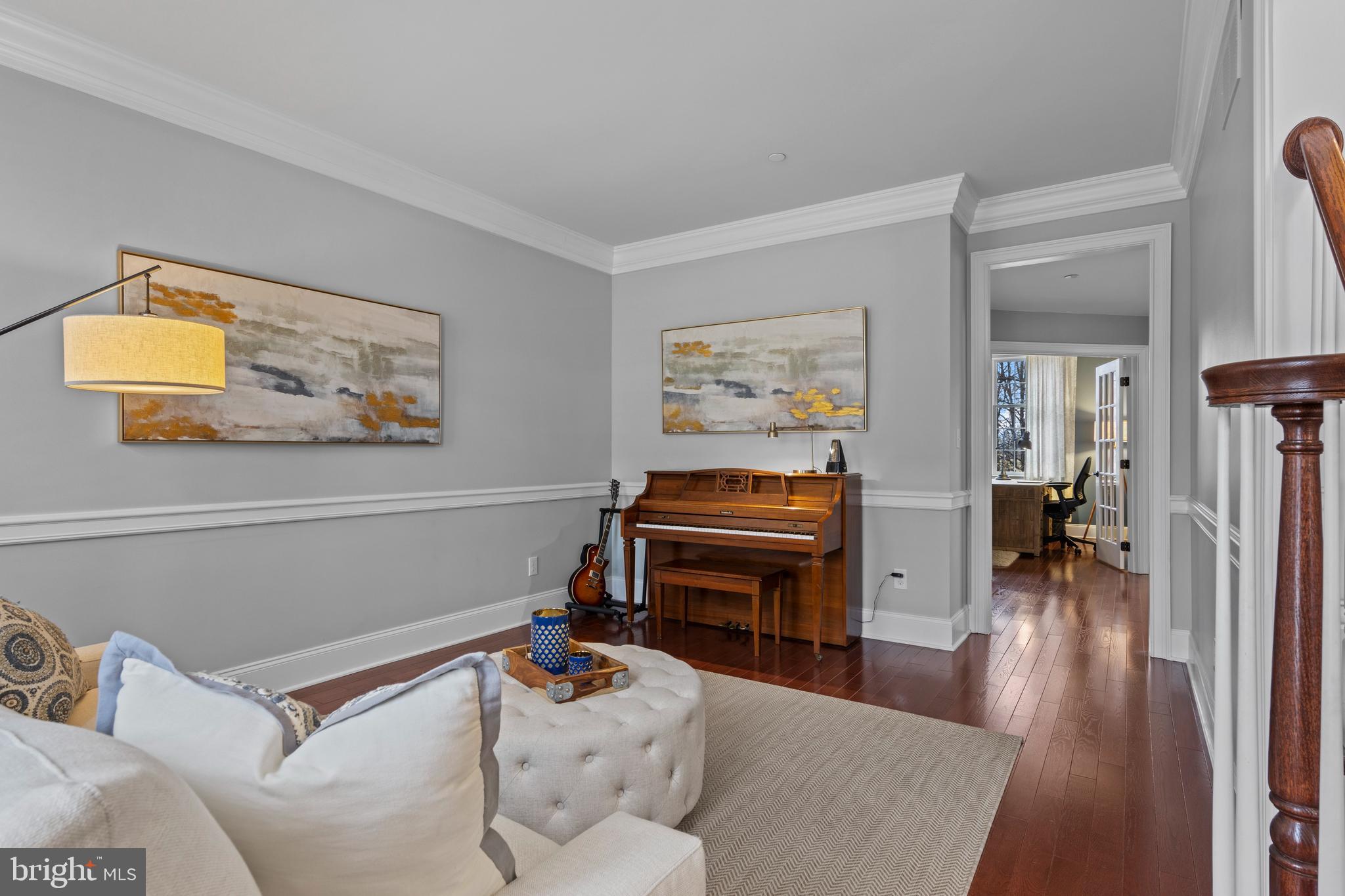 3905 WOODLAND DRIVE