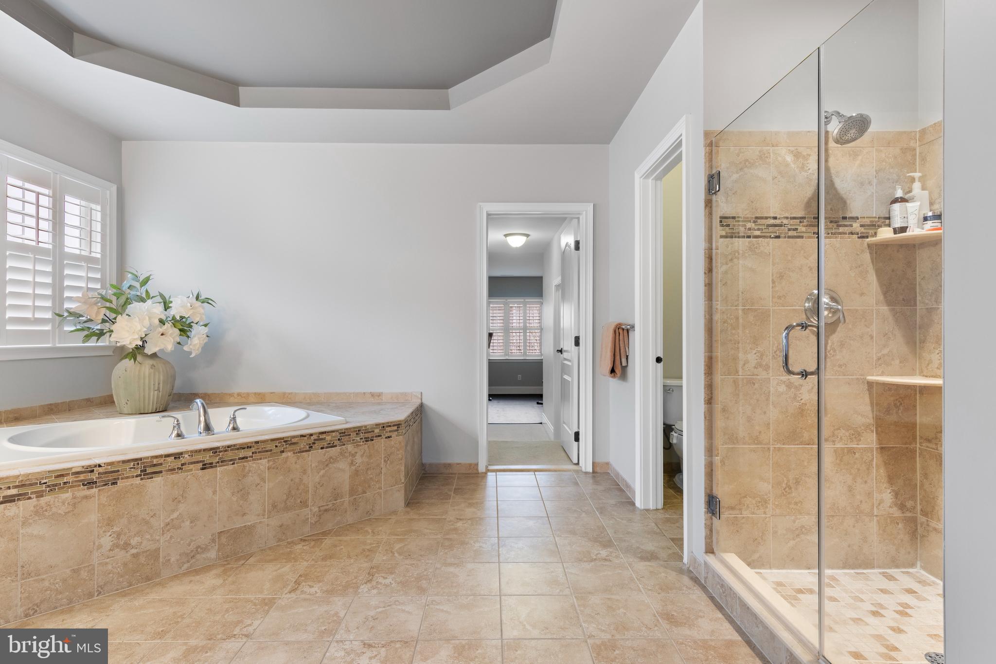 3905 WOODLAND DRIVE