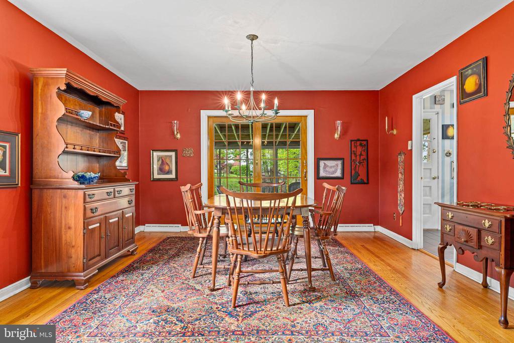 100 WOODED LANE