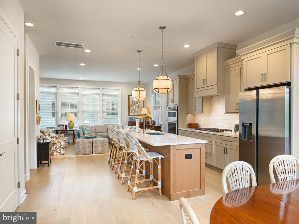 361 HORSESHOE TRAIL