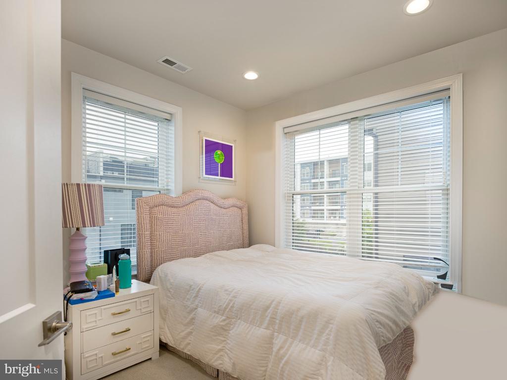 361 HORSESHOE TRAIL